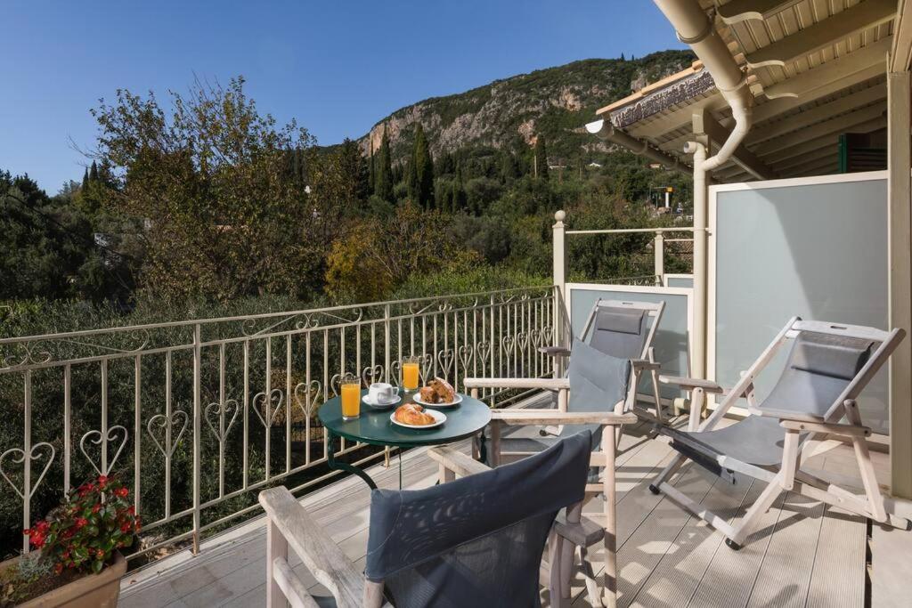 Villa Anthoussa In Palaiokastritsa Exterior foto